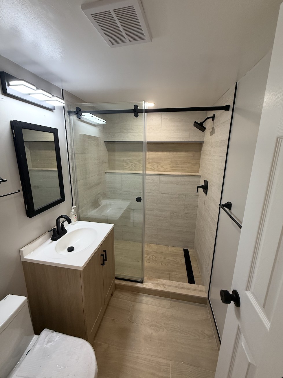 Glass-Enclosed Showers